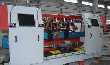 1 后橋殼總成精鏜專機(jī).jpg
